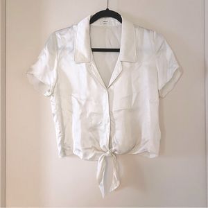 Aritzia Wilfred Nacisse Cream Satin Button Down Tie-front Blouse
